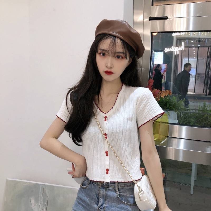 情人夏季2021v领短袖白色t恤精神小妹百搭针织衫修身上衣女t视频