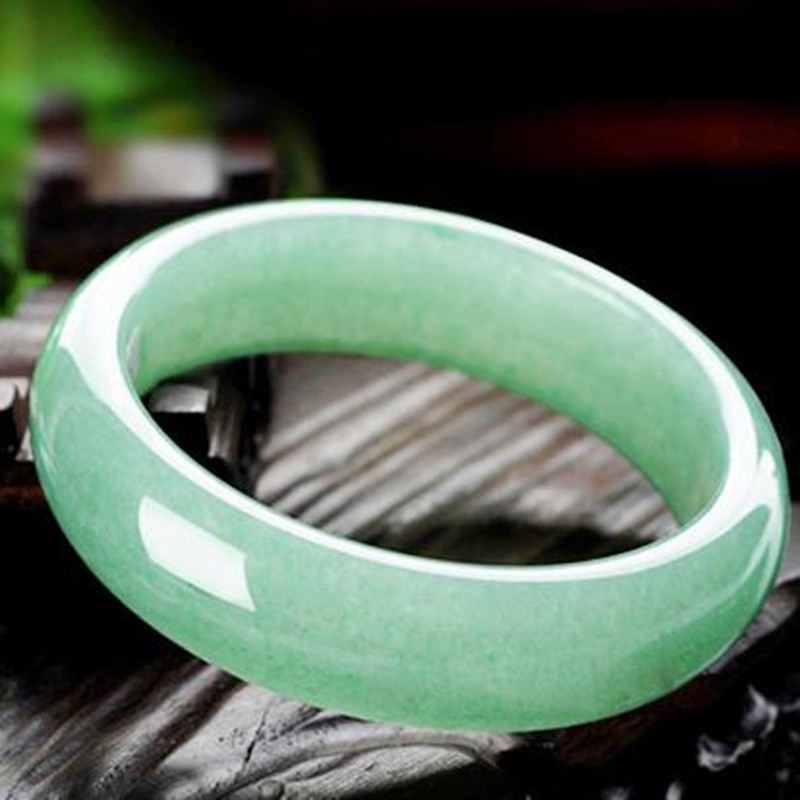 东陵玉手镯 女款玉镯子浅绿色玉石手环带证书送女朋友七夕情人节礼物