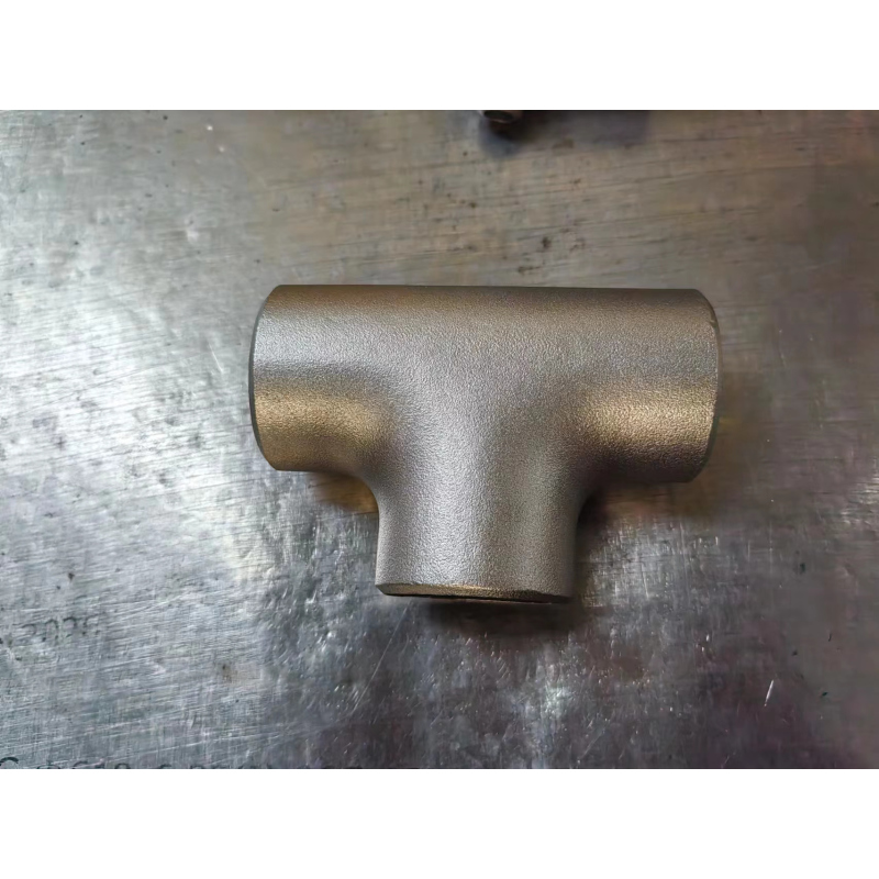 圣天 304不锈钢热压三通 PN25 DN50×25×50