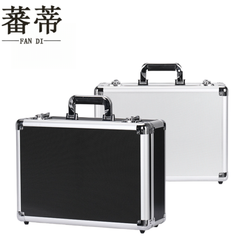 蕃蒂手提箱高清大图