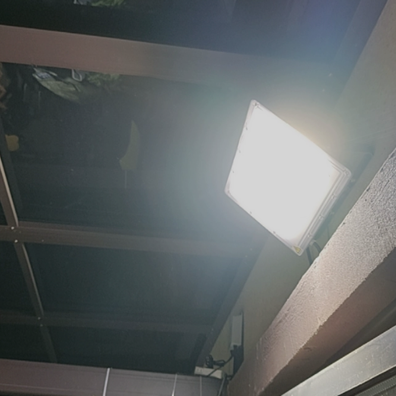 西瑞思 led防水投光灯 200w 个高清大图