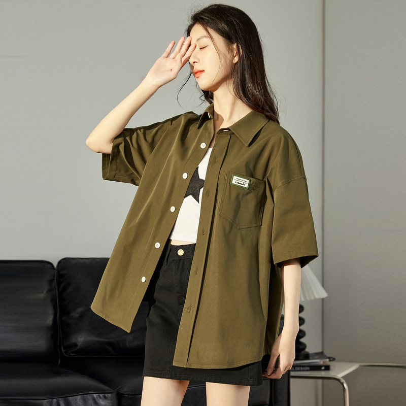 唐狮夏季新款短袖衬衫女简约纯色工装衬衣宽松休闲日系复古潮