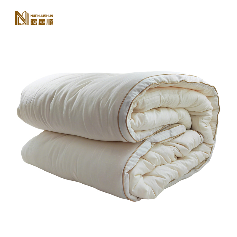 暖居顺 丝绵被 NJS0018 张高清大图