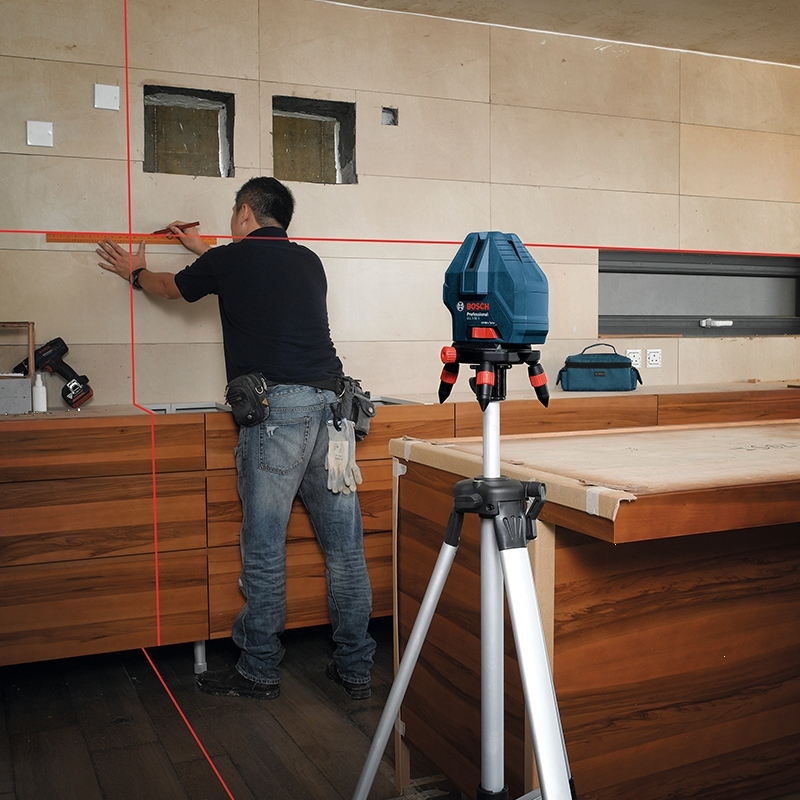 博世bosch红外线水平仪三角架gll550x激光标线仪5线3线可打斜