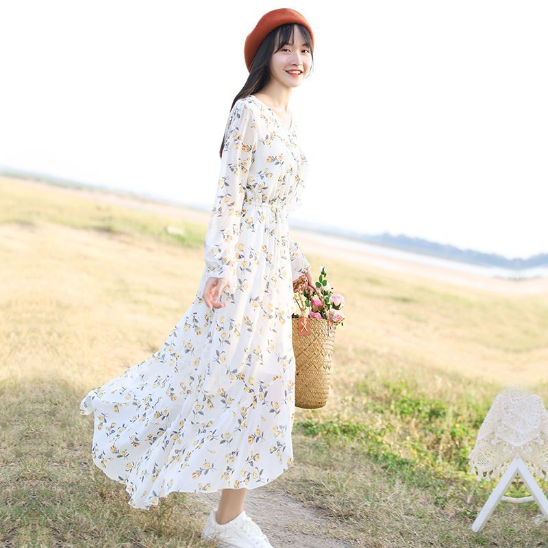 飘逸碎花长裙脚踝仙气森系气质雪纺连衣裙收腰显瘦显高裙子女长款白色