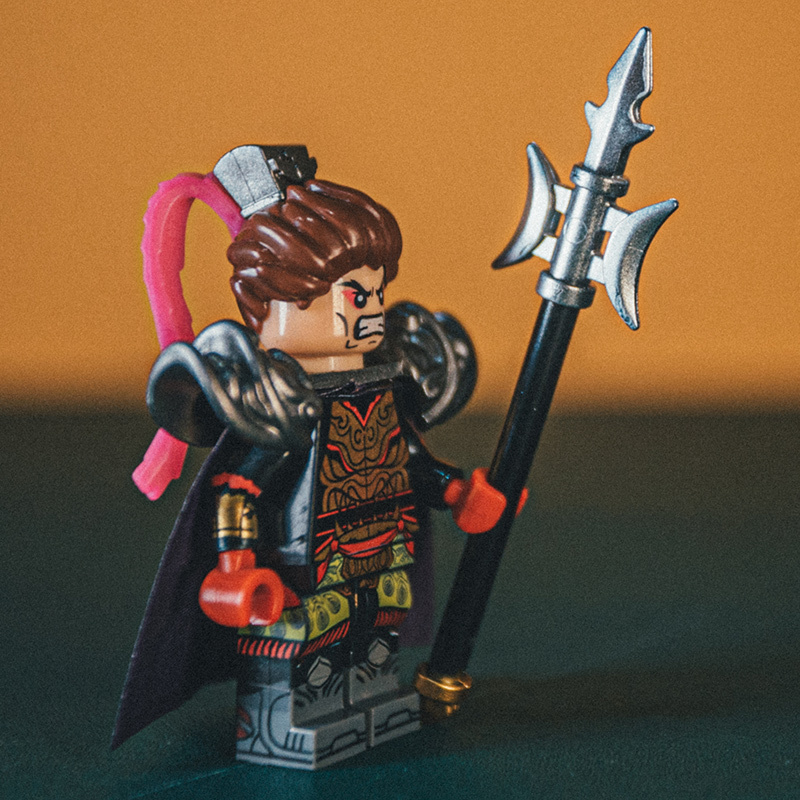 国潮玩具三国演义小侠刘备关羽张飞桃园三结义蜀汉中国风人仔积木吕布