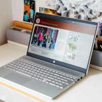 惠普(hp)星14-ce0031TX 14.0英寸微边框轻薄本笔记本i7-8550U 8G 256GB固态定制版 2G IPS 金