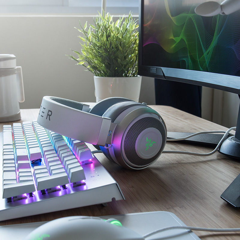 Razer/雷蛇 北海巨妖 7.1 V2头戴式电脑游戏吃鸡耳机耳麦绝地求生