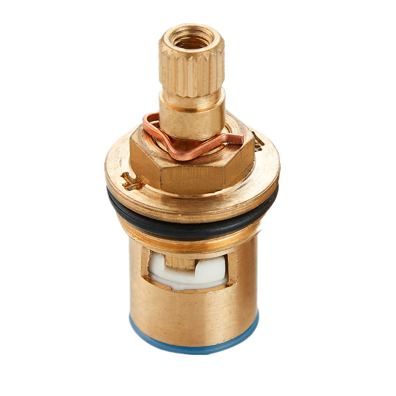 水龙头铜阀芯 4分 个高清大图