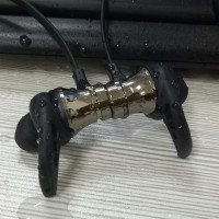 YOCY 蓝牙耳机立体声运动蓝牙跑步健身苹果华为小米OPPO三星VIVO通用防水防汗可插内存卡无线耳机黑色入耳式