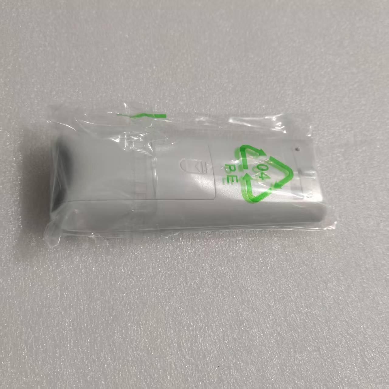 帮客材配 全新原装法迪欧空调 KFR- 35GW/LA1 遥控器 收前务必验货高清大图