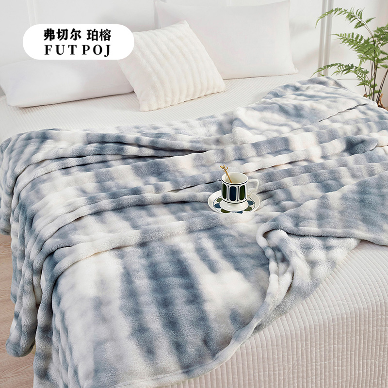 弗切尔珀榕 托斯卡纳兔毛绒炫彩毛毯 炫彩浅蓝高清大图