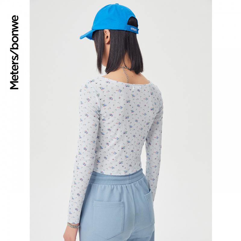 [1件5折价:55]美特斯邦威长袖T恤女短款新款夏季时尚碎花抽褶内搭打底上衣