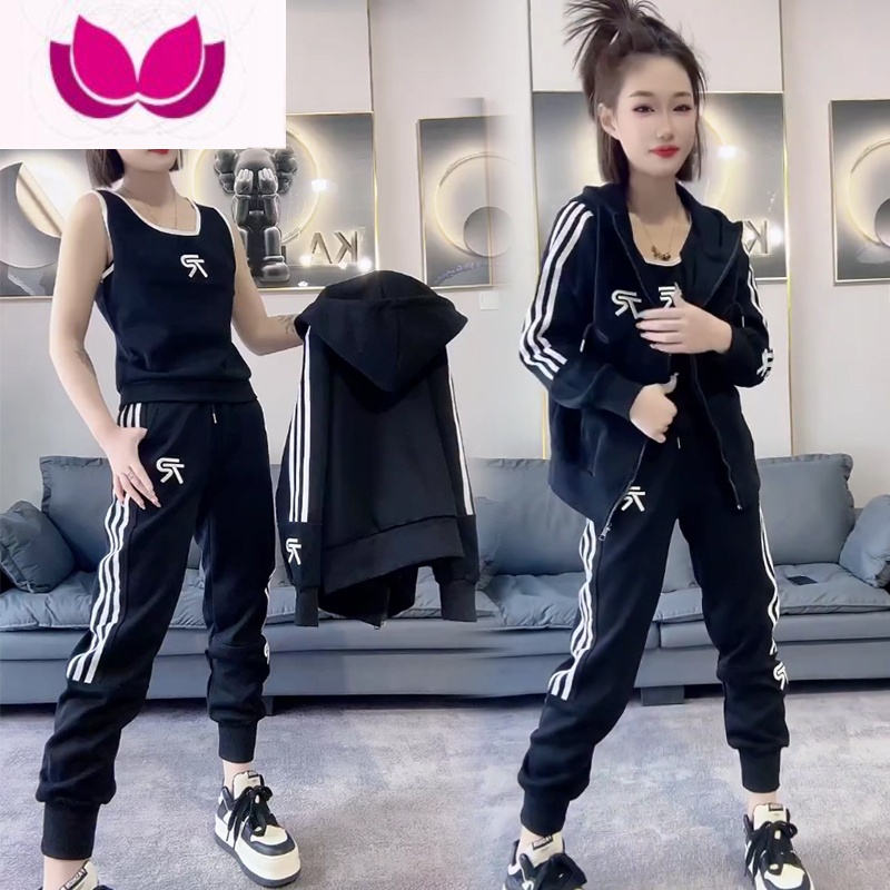 七斓运动套装女2023春季新款网红时尚刺绣字母连帽开衫砍袖打底三件套高清大图