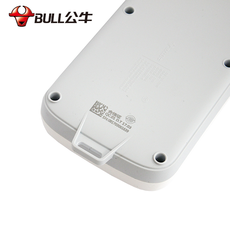 BULL公牛 S1440 新国标插座 插排 3m
