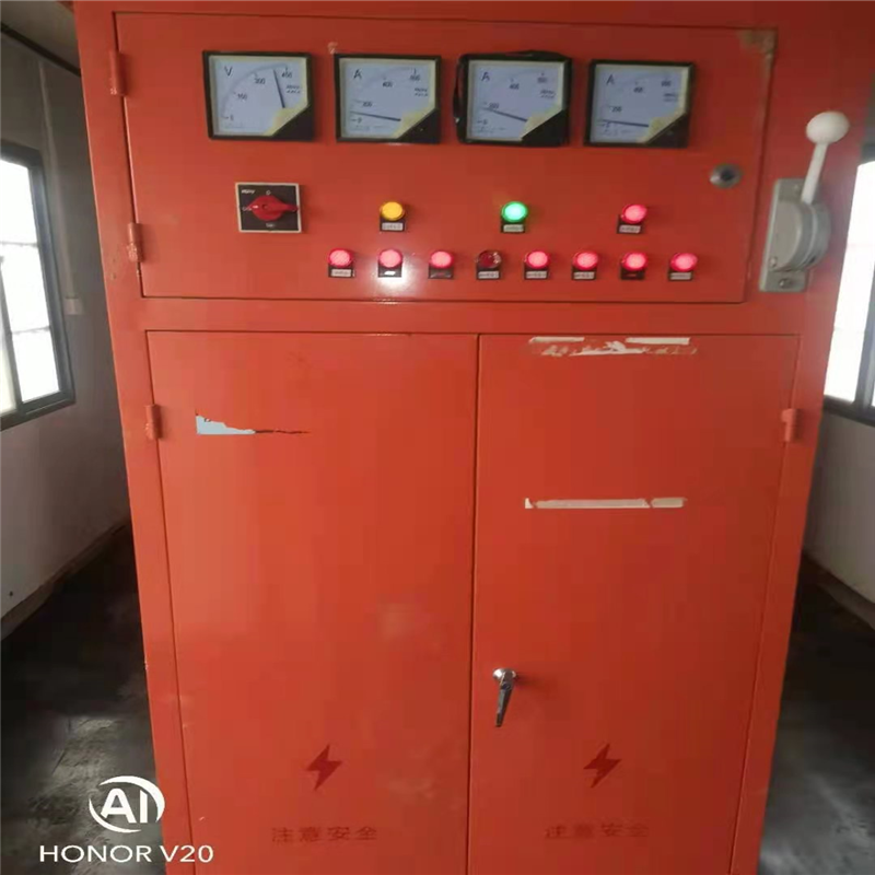 配电总柜 总开630A 2路400A 6路250A 加一路照明 900*600*2000mm 单位:台