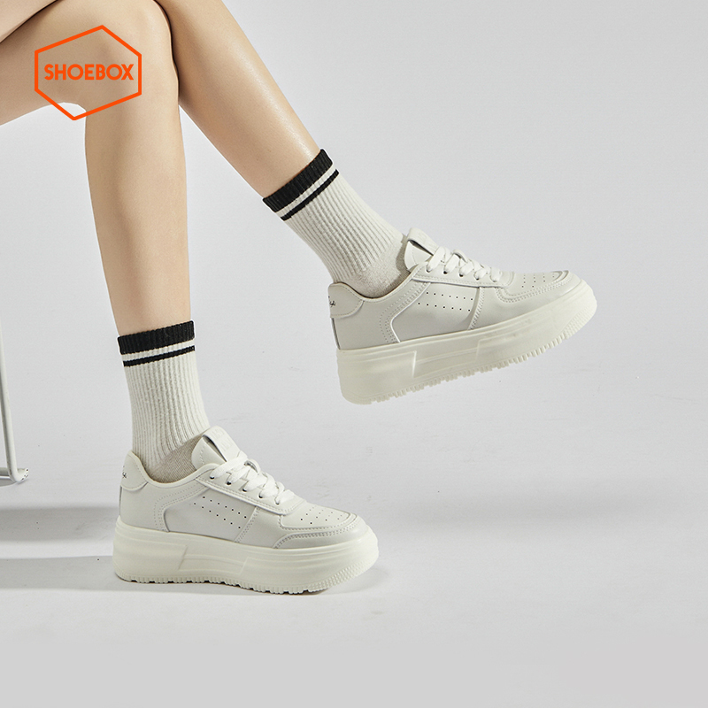 达芙妮旗下shoebox/鞋柜正品春秋新品女鞋低帮休闲鞋潮流百搭四季运动