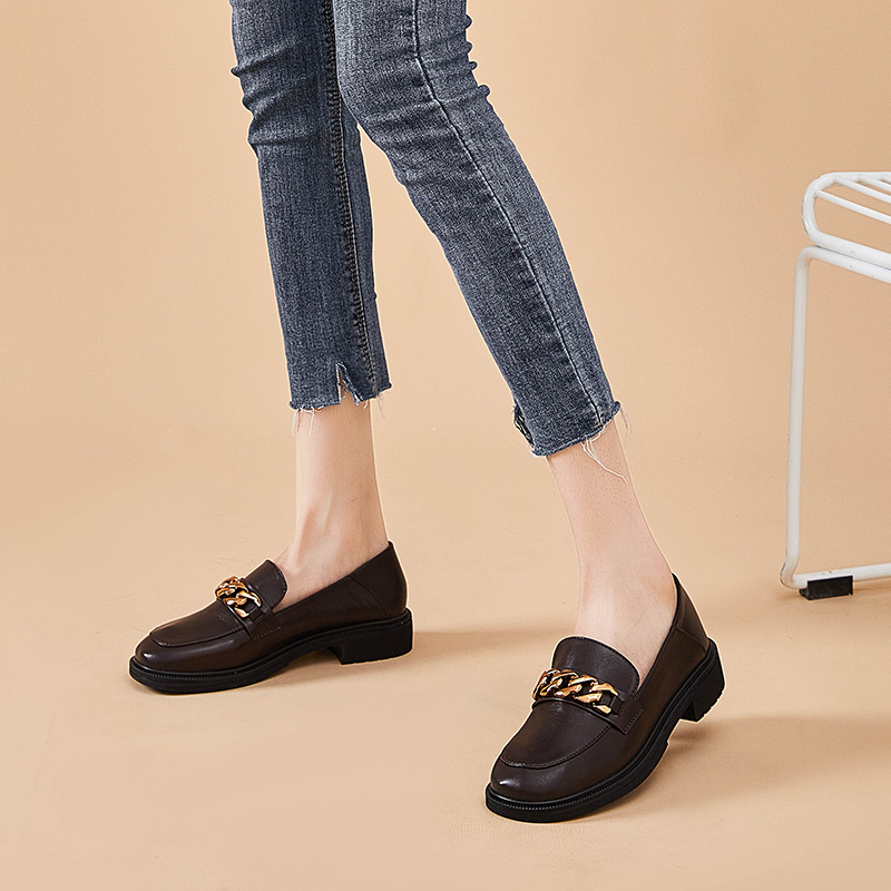 她他之城新款平底乐福鞋女鞋软皮单鞋春秋季百搭一脚蹬英伦风小皮鞋