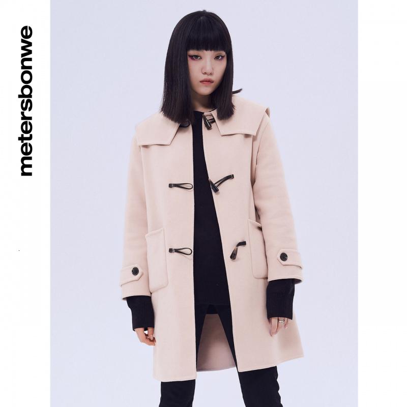 [1件5折价:365]美特斯邦威女大领羊角扣短大衣高清大图