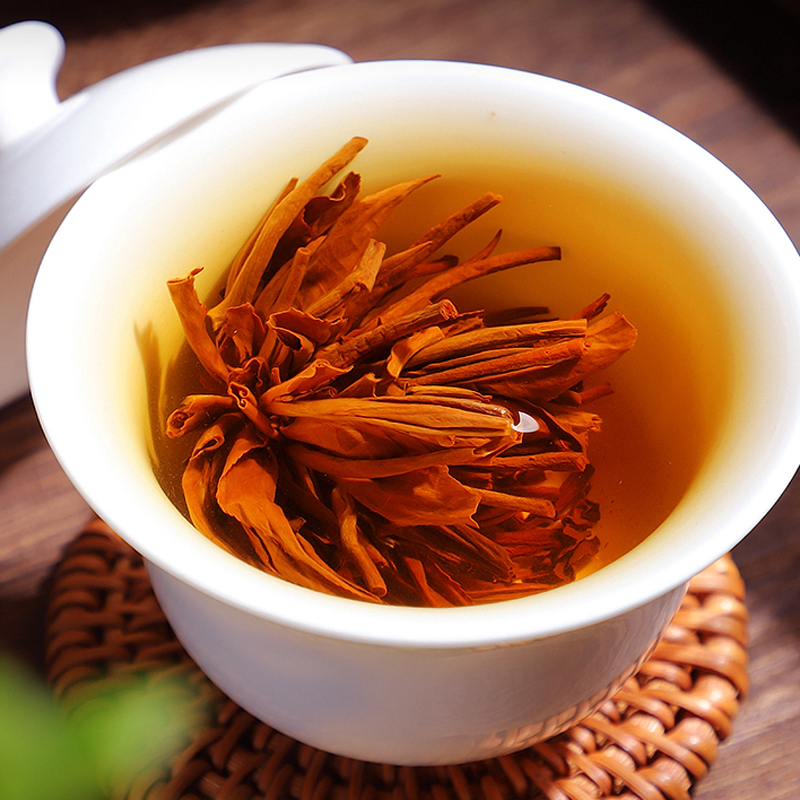 2025年红茶云南凤庆滇红茶叶特级手工金丝宝塔金芽蜜香工夫茶500g