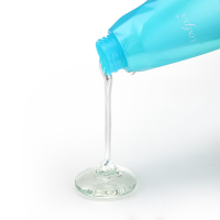 拉芳(lovefun)轻盈纯净无硅油洗发露550ml