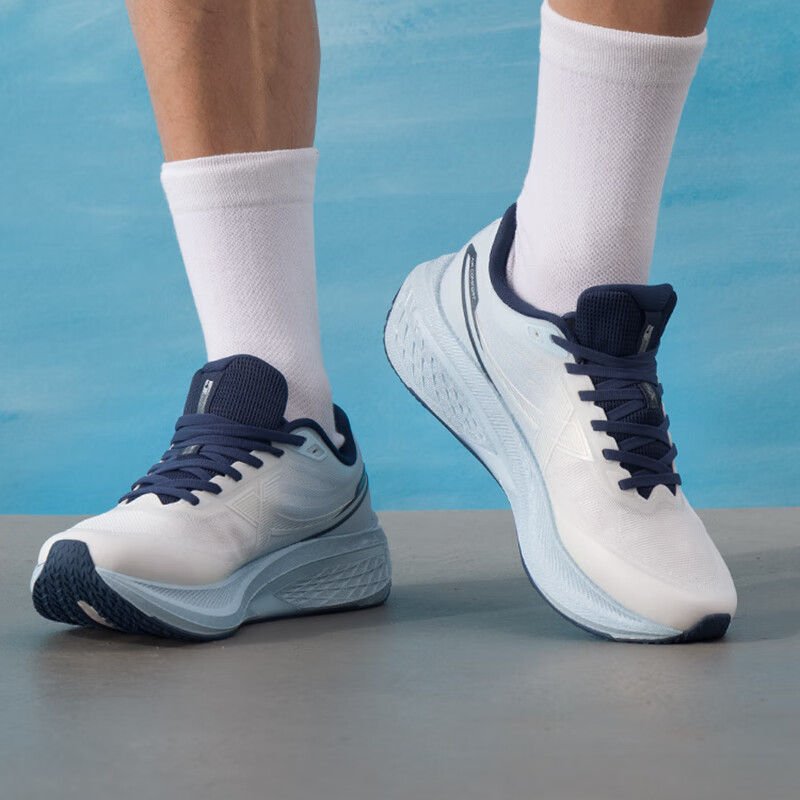 特步男运动鞋875319110002-214/双高清大图