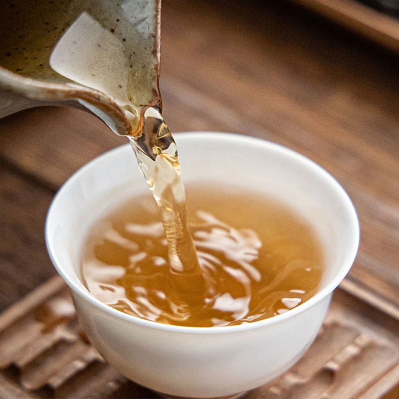 崟露红茶金骏眉特级250克罐高清大图