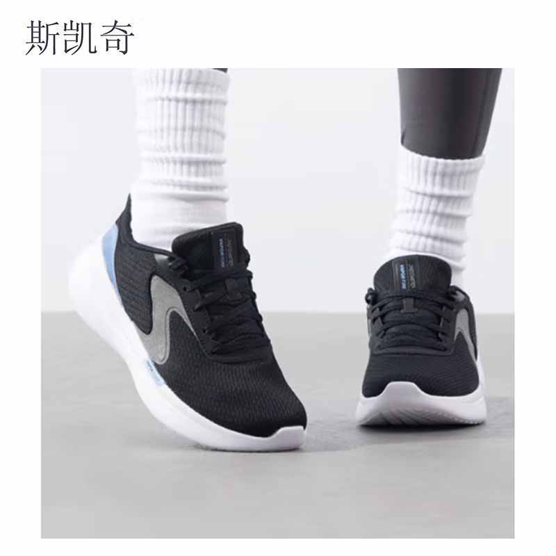 斯凯奇 女轻便透气休闲鞋 150220/BKLB-10 双高清大图
