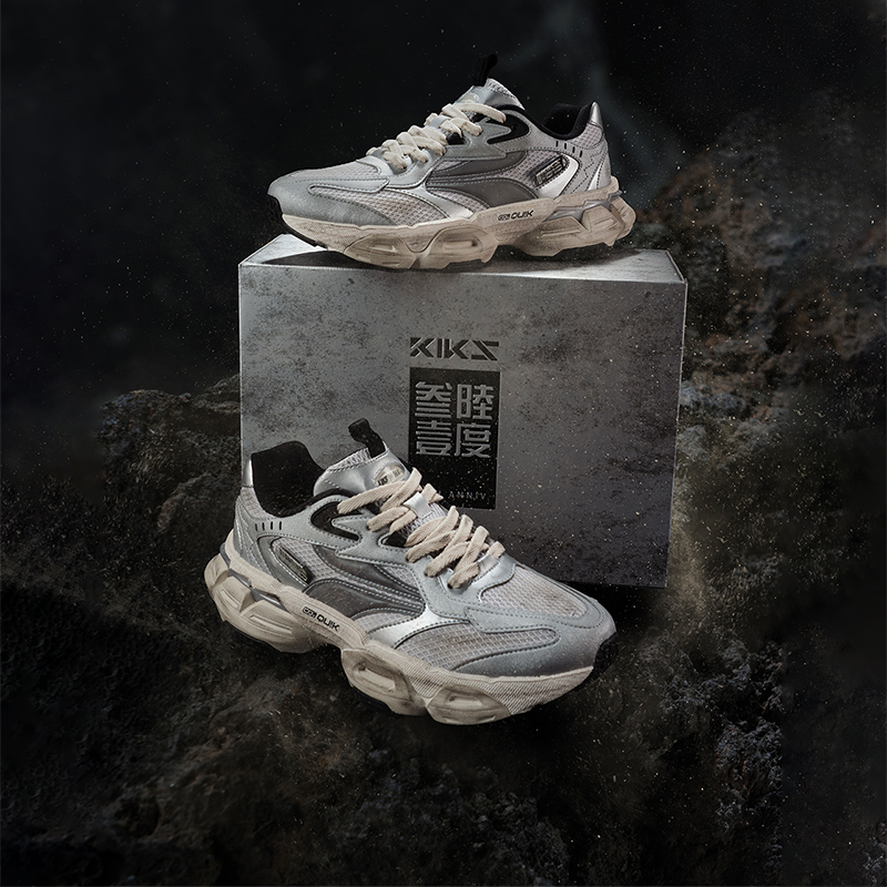 灵眸PRO X KIKS联名版丨361°女鞋运动鞋女士复古文化鞋高清大图