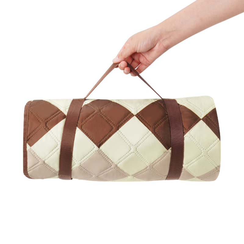 外交官(Diplomat) 防潮野餐垫200*150cm 米配咖DFJ-302高清大图