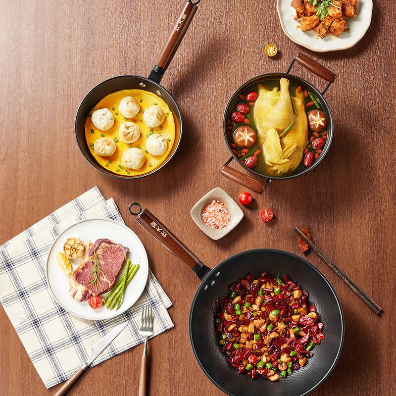 炊大皇锤纹老铁锅三件套TZ03CW砧板ZB01XX不锈钢三件套CK84064高清大图