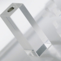 拓海 剪切刀样条 120*20*8mm 中间开孔 材质:亚克力板 100个起订 货期10天 无质保 单位:个