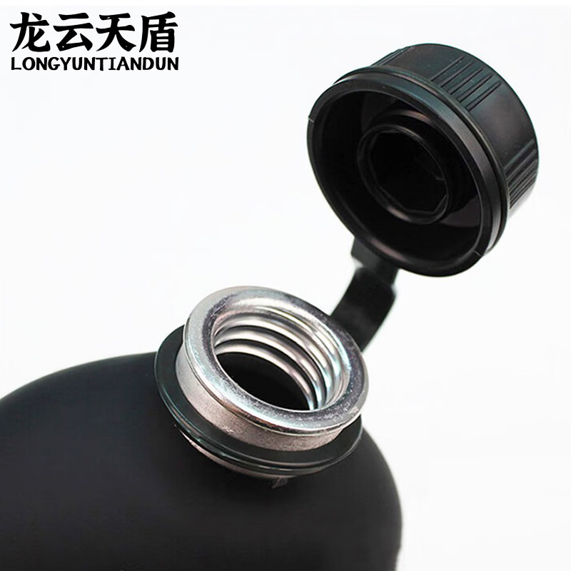 龙云天盾户外野营便携式大容量迷彩运动水壶学生野外拓展训练水壶骑行水壶 塑制水壶+壶套高清大图