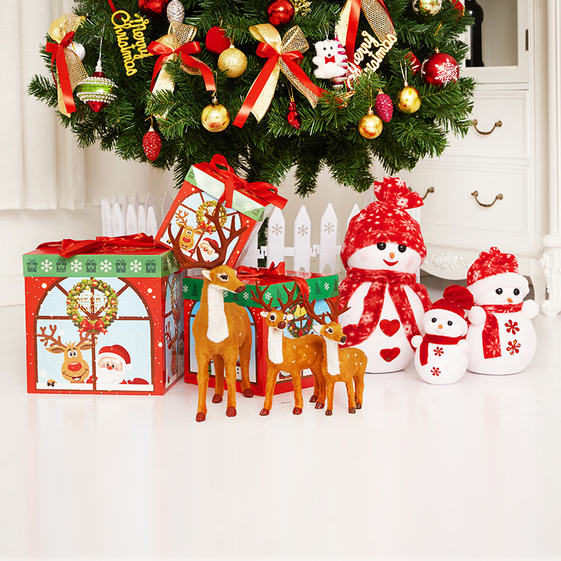 圣诞节装饰用品雪人娃娃麋鹿礼盒摆件创意场景布置套装圣诞树