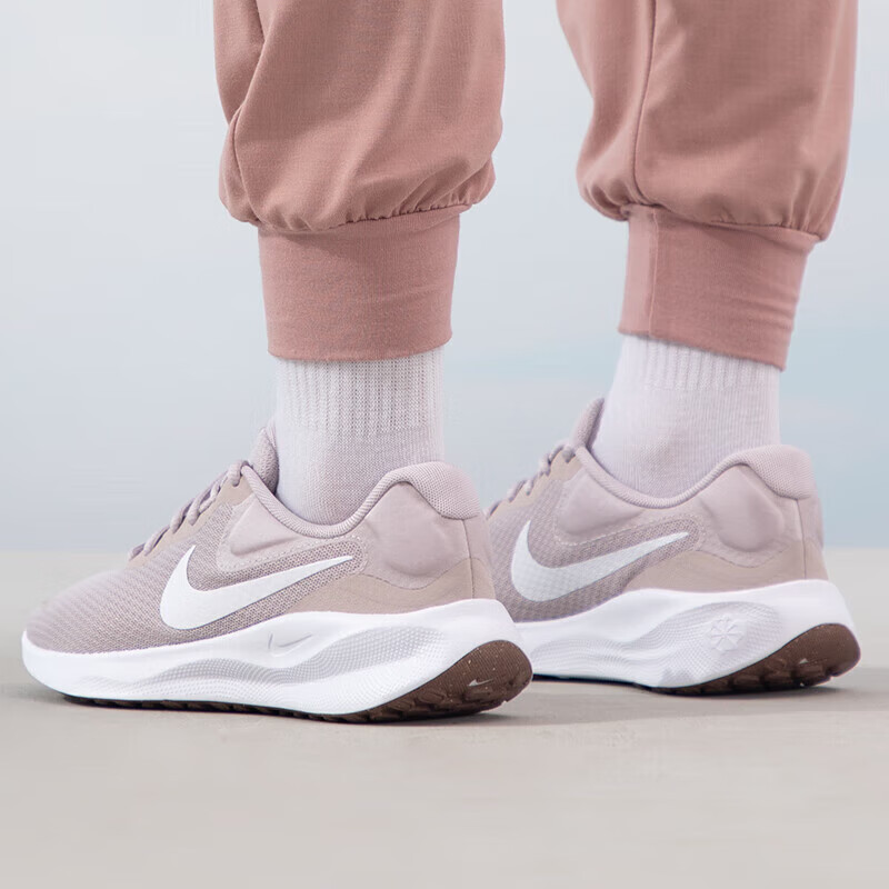 耐克(nike)女鞋缓震舒适休闲鞋轻便运动鞋子透气低帮跑 fb2208-007