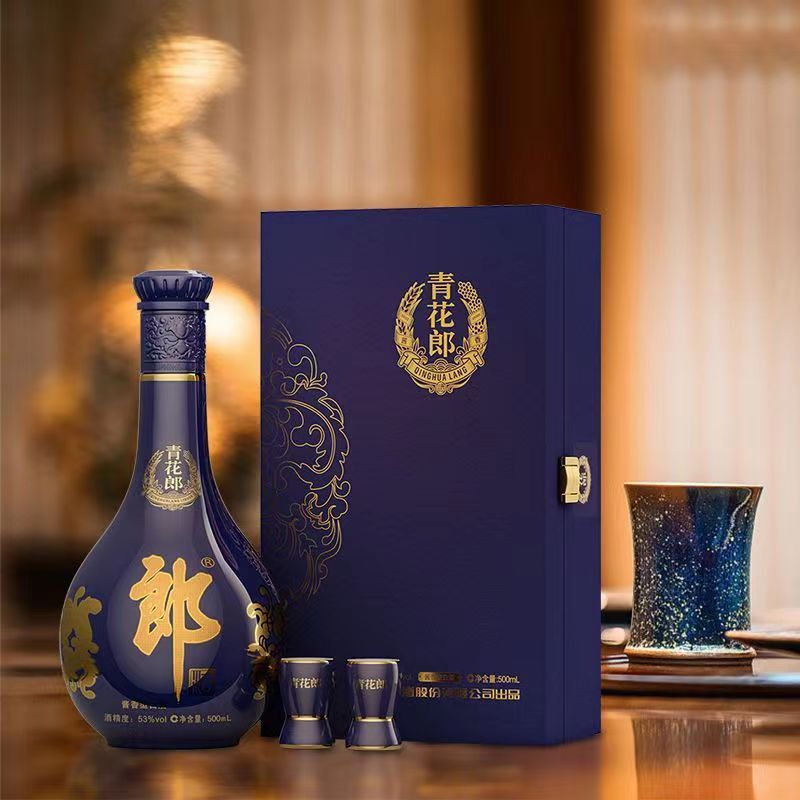 郎酒 青花郎 53度500ml单瓶 酱香型白酒[酒具礼盒]年份随机