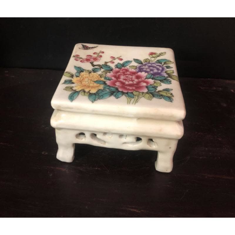 美帮汇民国粉彩牡丹花四方桌怀旧仿古做旧家居装饰摆件小玩玉收藏古典图片