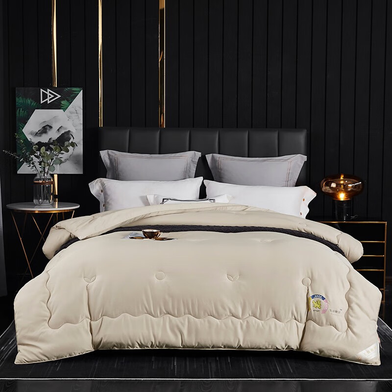 驱寒暖绒春秋被-卡其