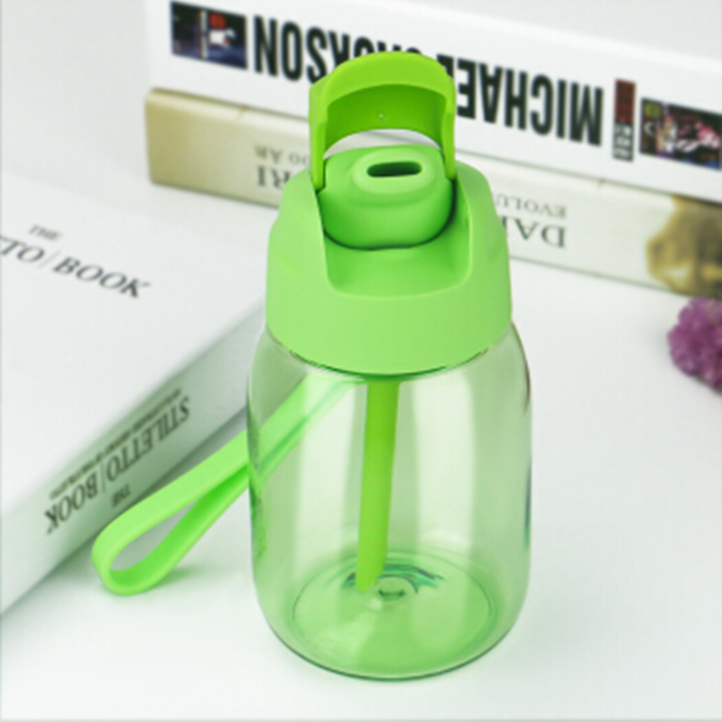特百惠(Tupperware)嘟嘟CC企鹅杯350ml 便携防漏塑料水杯 创意学生儿童水杯(可选不带吸管)