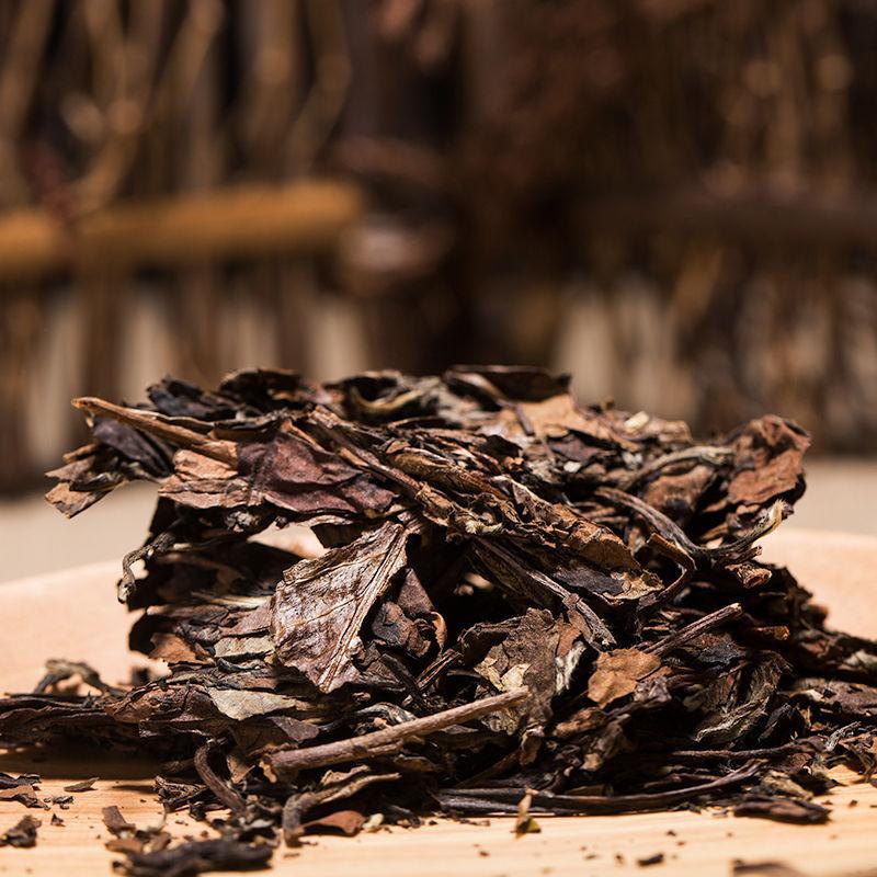 [可选顺丰配送][买5送1]2009年福鼎白茶老寿眉贡眉老白茶饼福建白茶