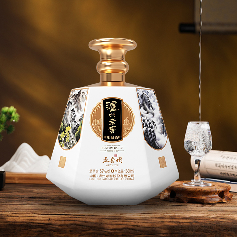 泸州老窖五岳图大坛节日送礼酒52度宴请白酒1680ml 单瓶高清大图
