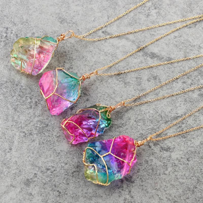 [第2件O元]七彩色天然原石绕线水晶吊坠透明多色项链情侣礼物 天然原石(一个的价钱)图片