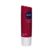 NIVEA 妮维雅 星星之恋润唇系列（丝润樱桃）4.8g （新老包装 随机发放）