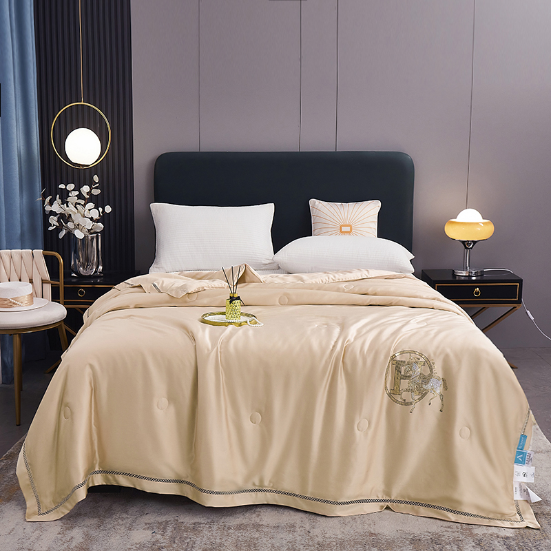 唐纳家纺 御锦天丝夏被-迷雾金 200*230CM- TN-SQ23034