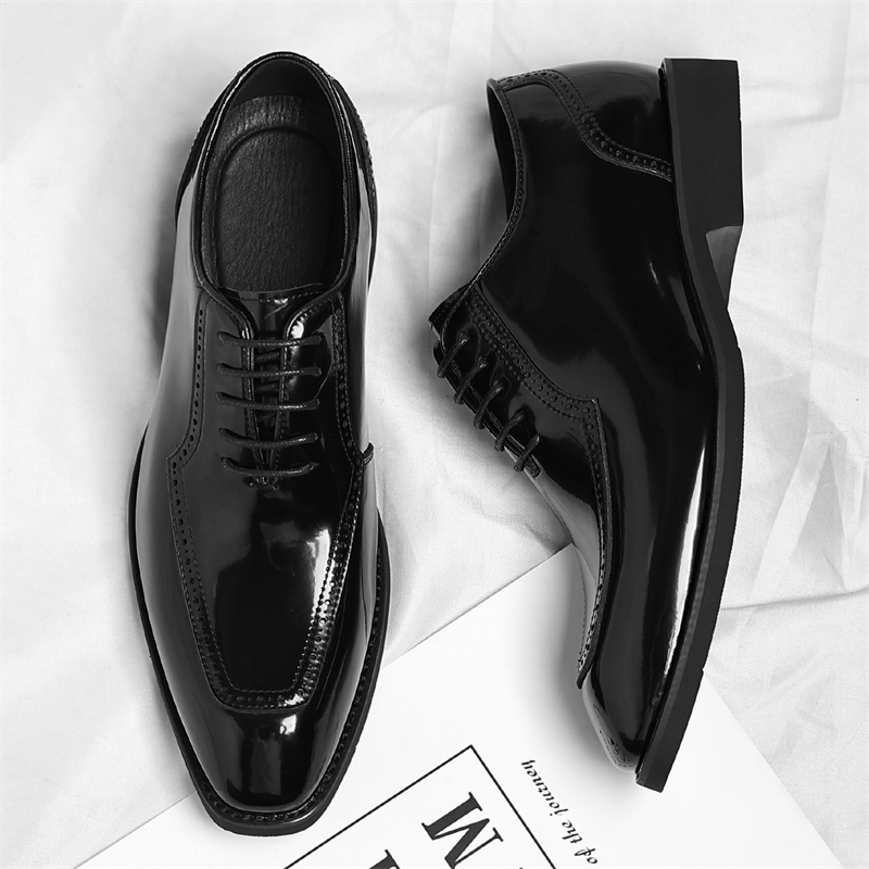 迪罗尼卡48码男士皮鞋漆皮英伦亮面漆皮大码雕花商务正装鞋休闲结婚新郎鞋高清大图
