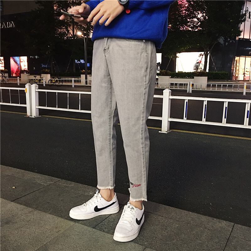 毛边牛仔裤男宽松韩版刺绣bf风阔脚直筒九分裤子男生百搭学生灰色8081