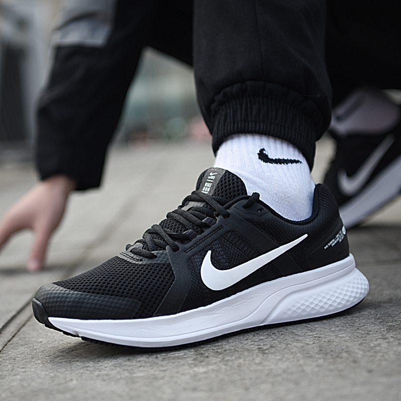 NIKE耐克男鞋 22春季新款运动鞋减震透气休闲跑步鞋 CU3517-004