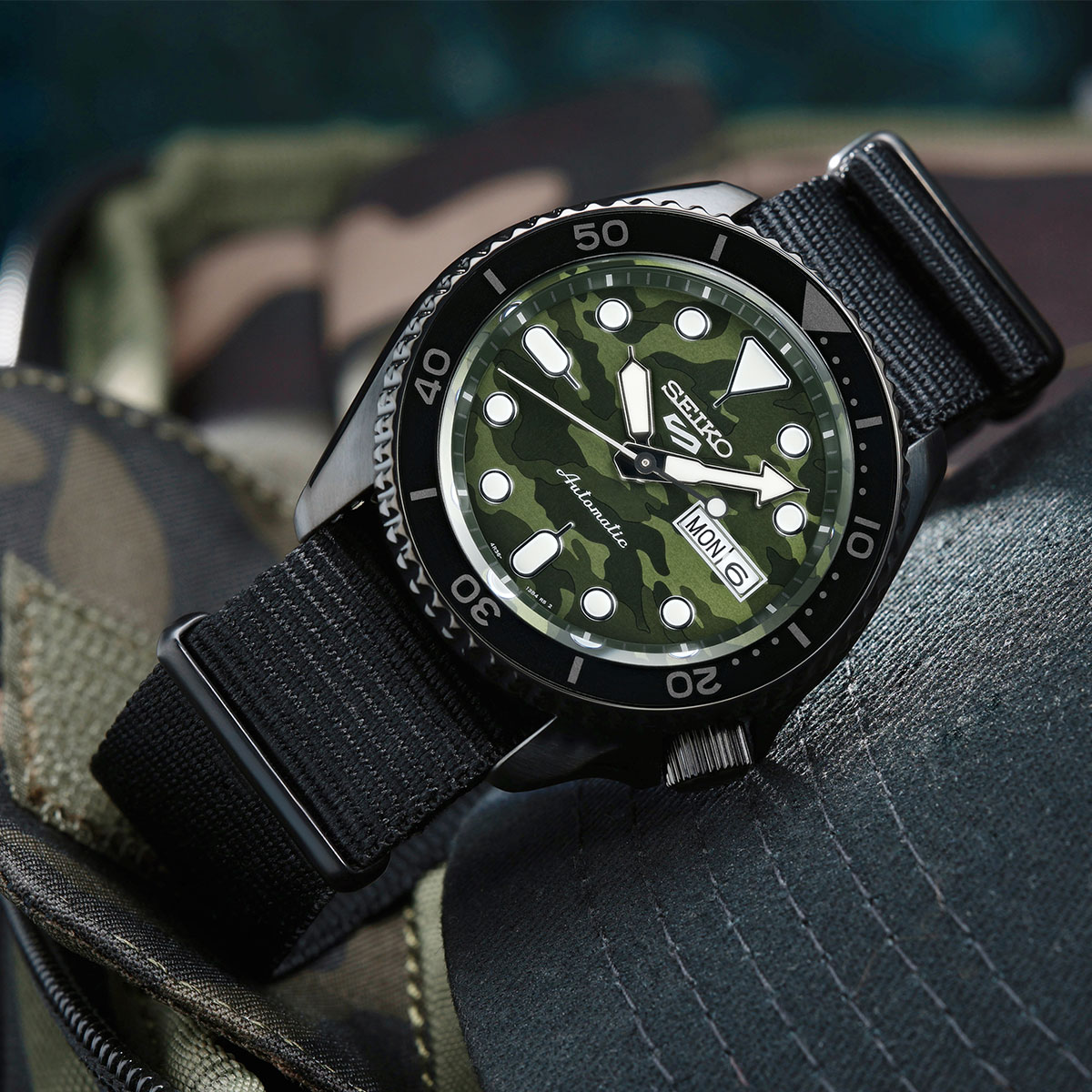 SEIKO精工5号机械表潮流街头运动腕表SRPJ37K1高清大图