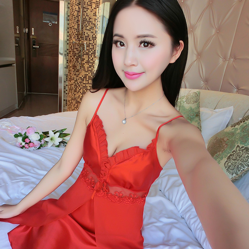 蕾丝睡衣女性感情趣骚透明带睡裙露毛露乳火辣露肩短裙