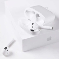 [二手99新]苹果(APPLE) AirPods 原装无线蓝牙耳机手机入耳式耳麦全套 国行正品AirPods